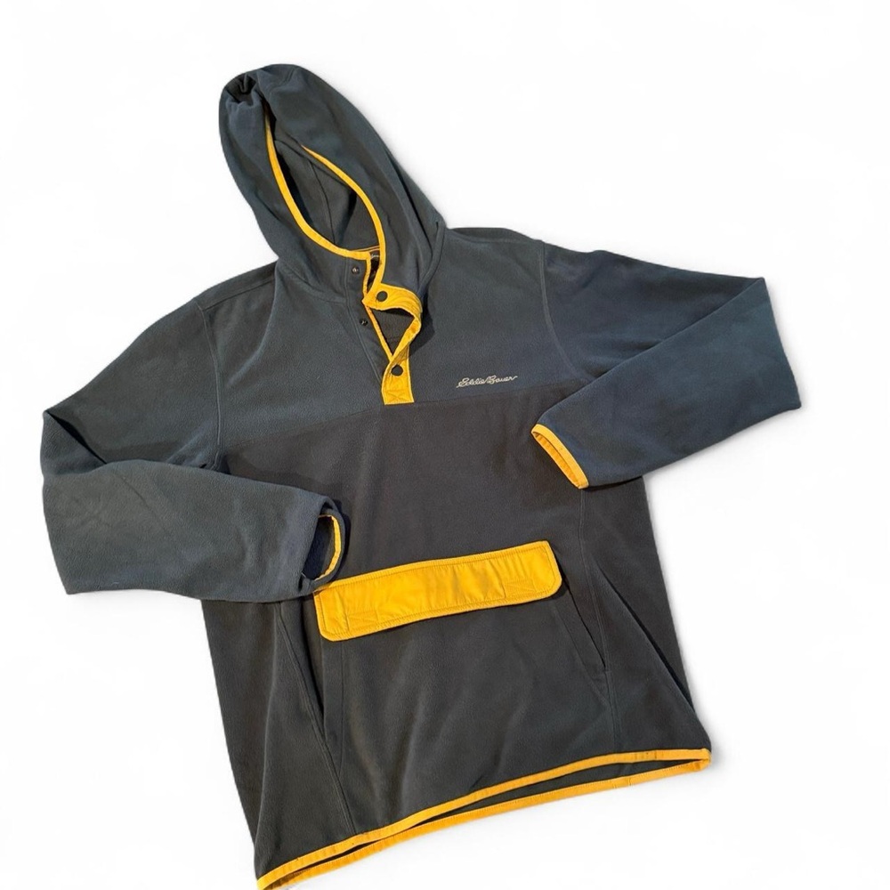 Eddie Bauer pullover